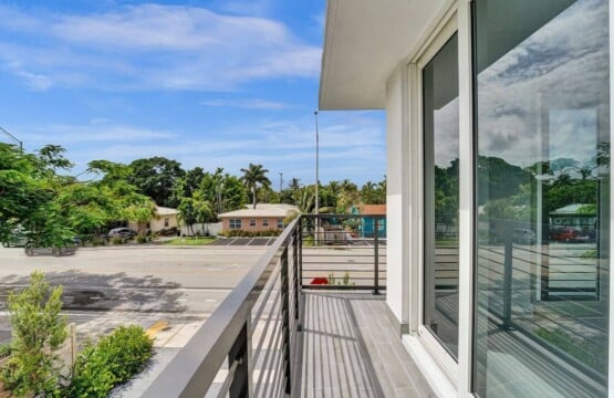 New Fort Lauderdale Townhome with Private Pool