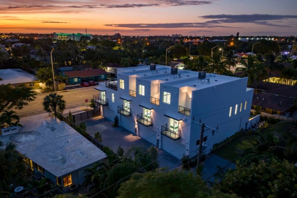 New Fort Lauderdale Townhome with Private Pool
