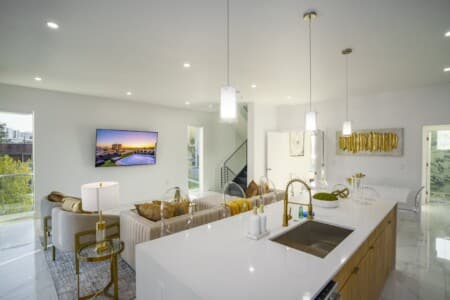 Modern Beach Townhome with Private Pool and Rooftop Hot Tub in Pompano Beach