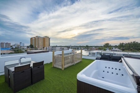 Modern Beach Townhome with Private Pool and Rooftop Hot Tub in Pompano Beach