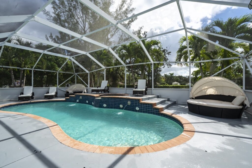 West Palm Beach Villa Heated Pool