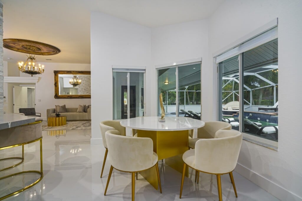 West Palm Beach Villa Heated Pool
