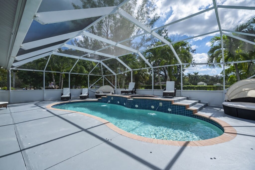 West Palm Beach Villa Heated Pool