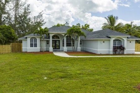 West Palm Beach Villa Heated Pool
