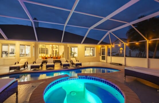 West Palm Beach Villa Heated Pool